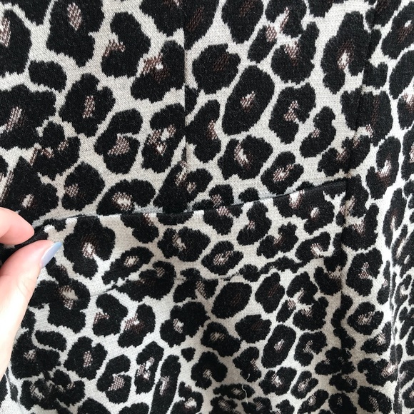 LE CHATEAU Animal Print Spring Coat - Size Small - Picture 5 of 8